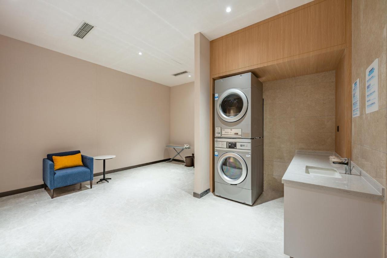 Holiday Inn Express Chengdu Tianfu Square By Ihg - Chunxi Road And Kuanzhai Alley מראה חיצוני תמונה