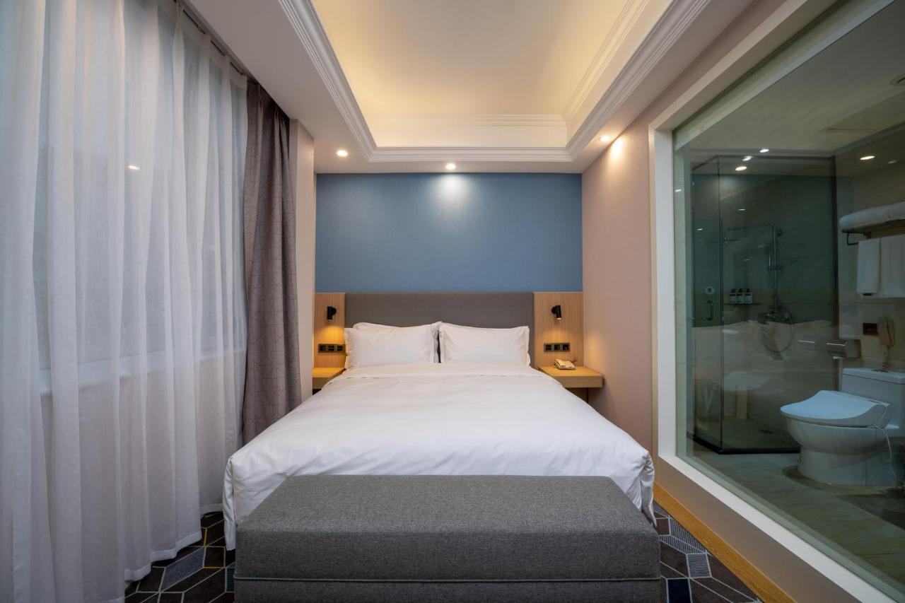 Holiday Inn Express Chengdu Tianfu Square By Ihg - Chunxi Road And Kuanzhai Alley מראה חיצוני תמונה