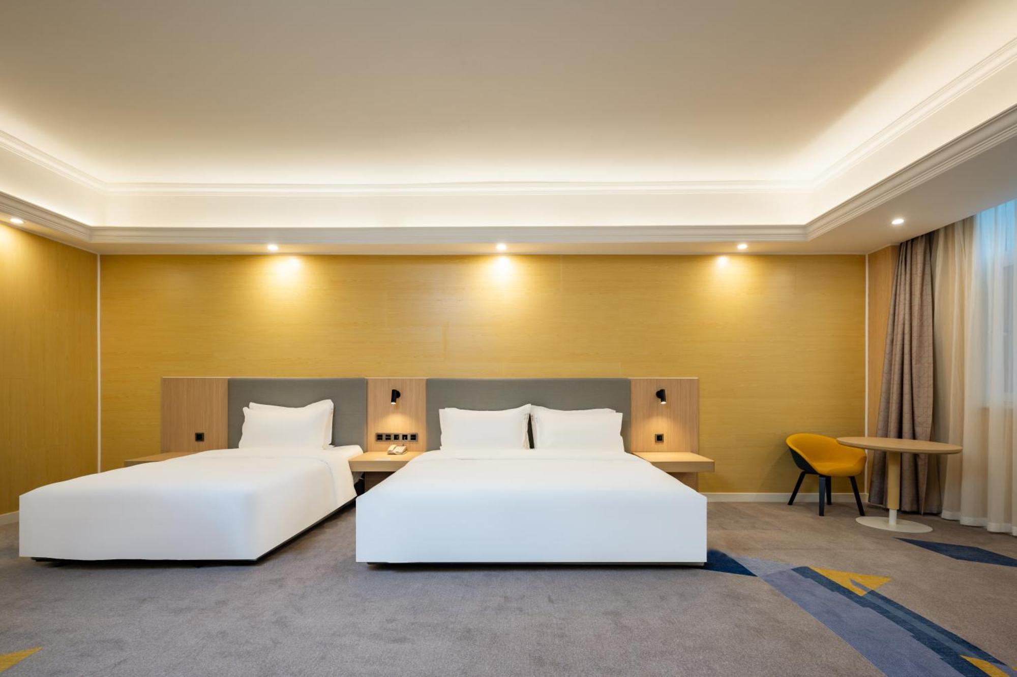 Holiday Inn Express Chengdu Tianfu Square By Ihg - Chunxi Road And Kuanzhai Alley מראה חיצוני תמונה