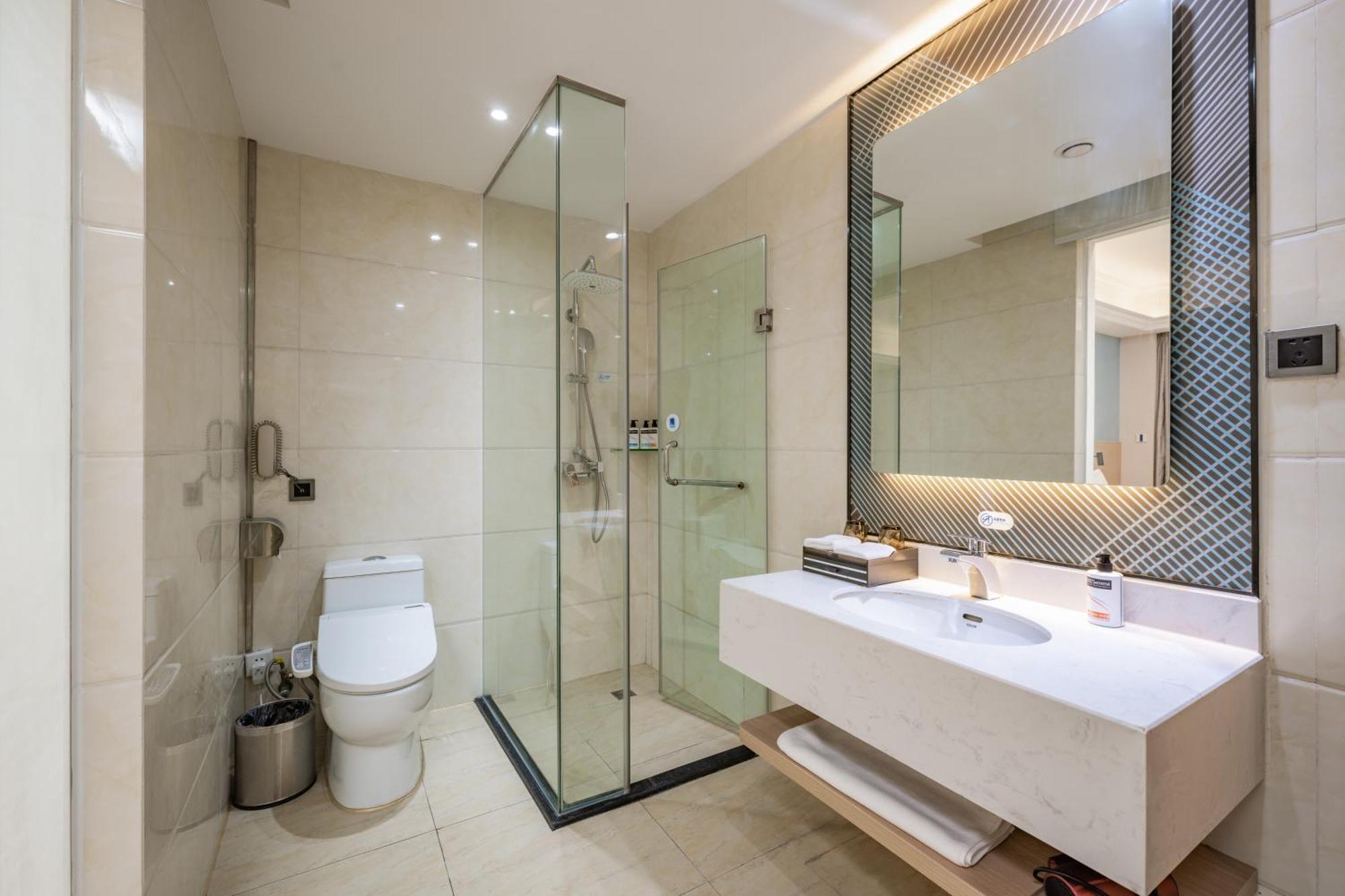 Holiday Inn Express Chengdu Tianfu Square By Ihg - Chunxi Road And Kuanzhai Alley מראה חיצוני תמונה