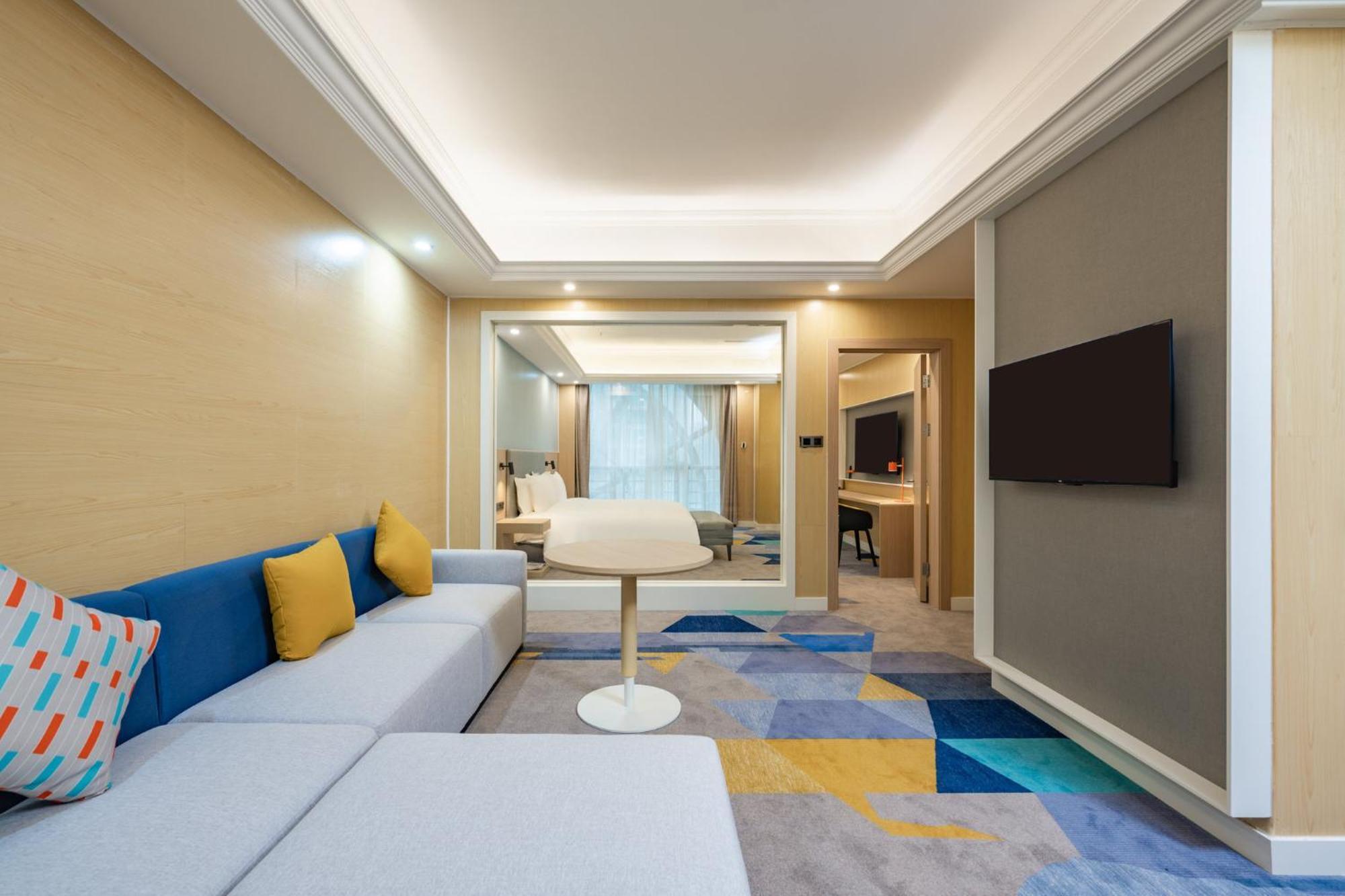 Holiday Inn Express Chengdu Tianfu Square By Ihg - Chunxi Road And Kuanzhai Alley מראה חיצוני תמונה