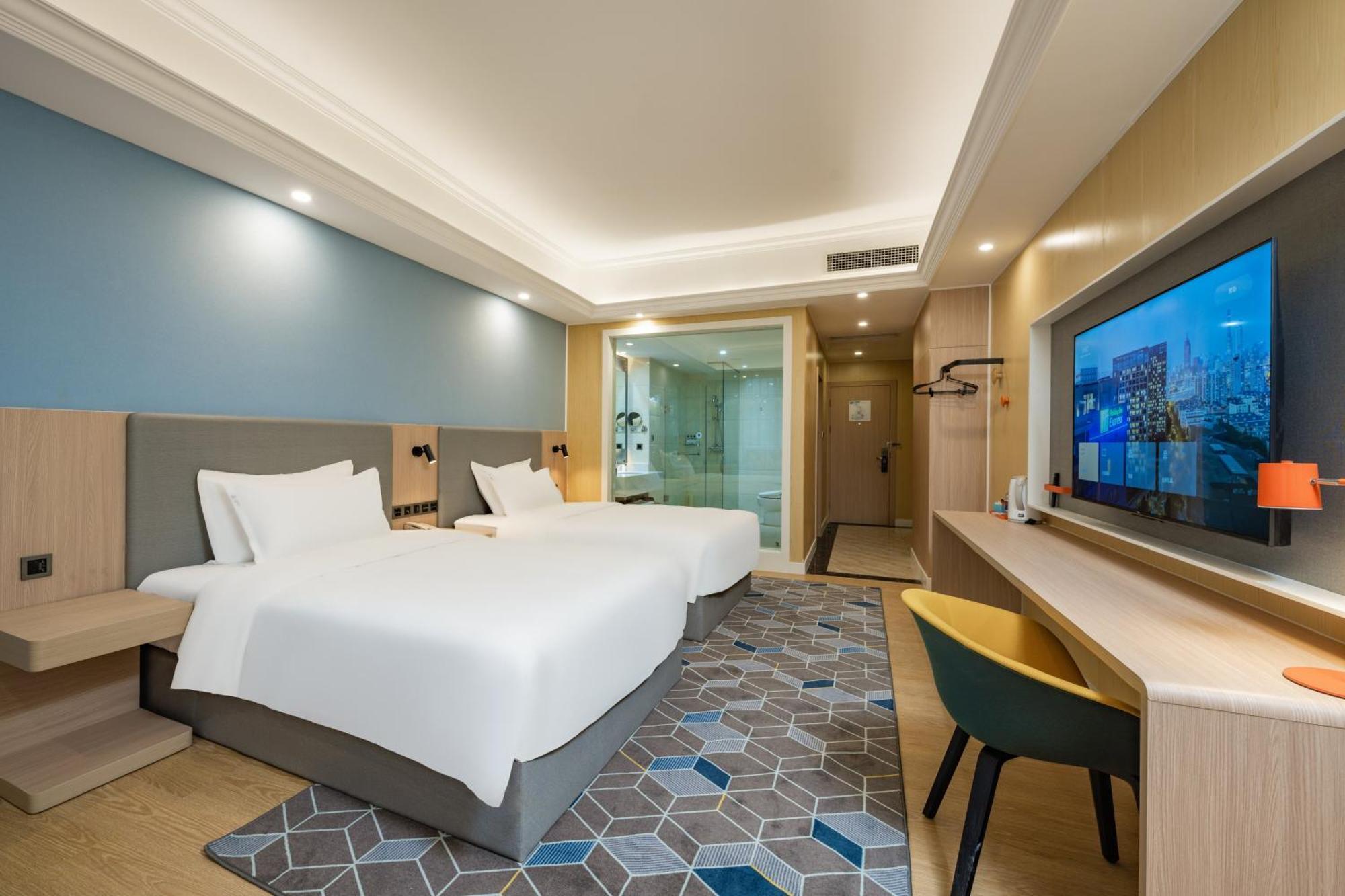Holiday Inn Express Chengdu Tianfu Square By Ihg - Chunxi Road And Kuanzhai Alley מראה חיצוני תמונה